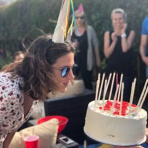 Meet your Posher, Miki